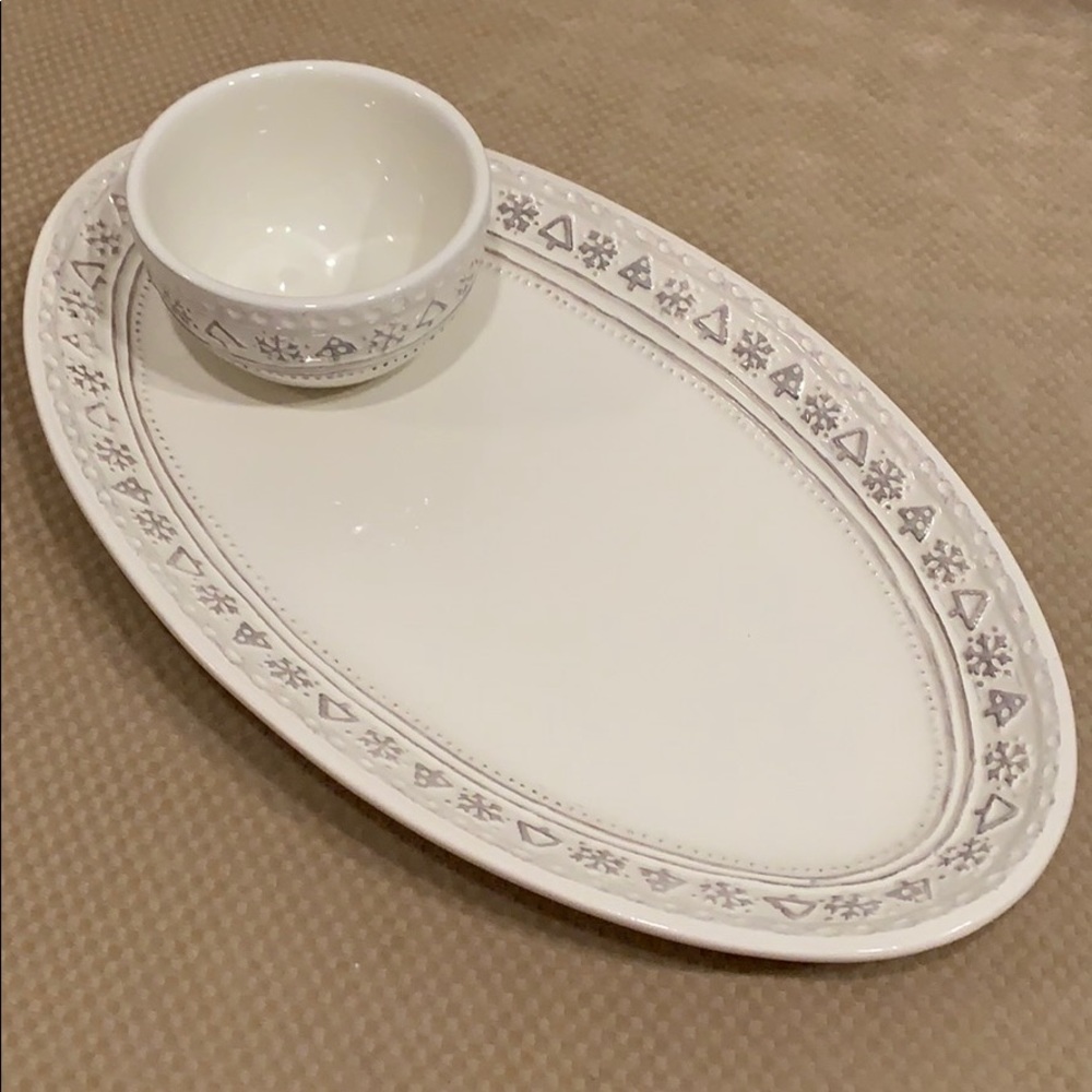 Beautiful Christmas plate and bowl from Hallmark